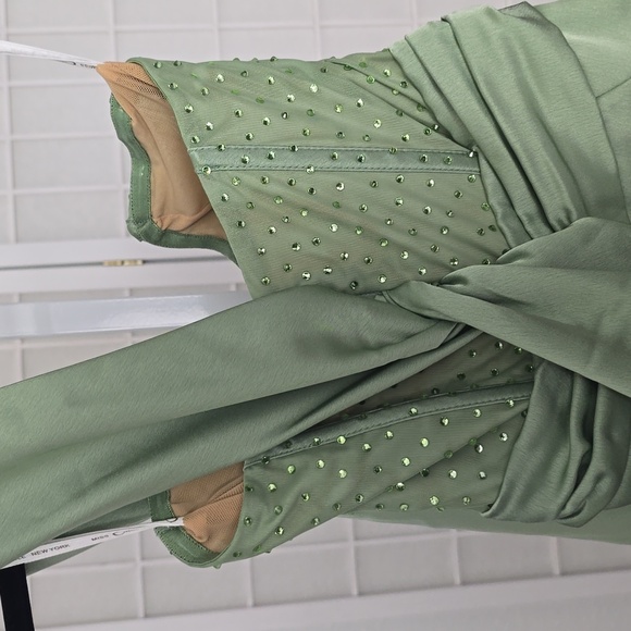 #75.NWT Miss Circle sage green Off Shoulder crystal corset - Picture 10 of 11